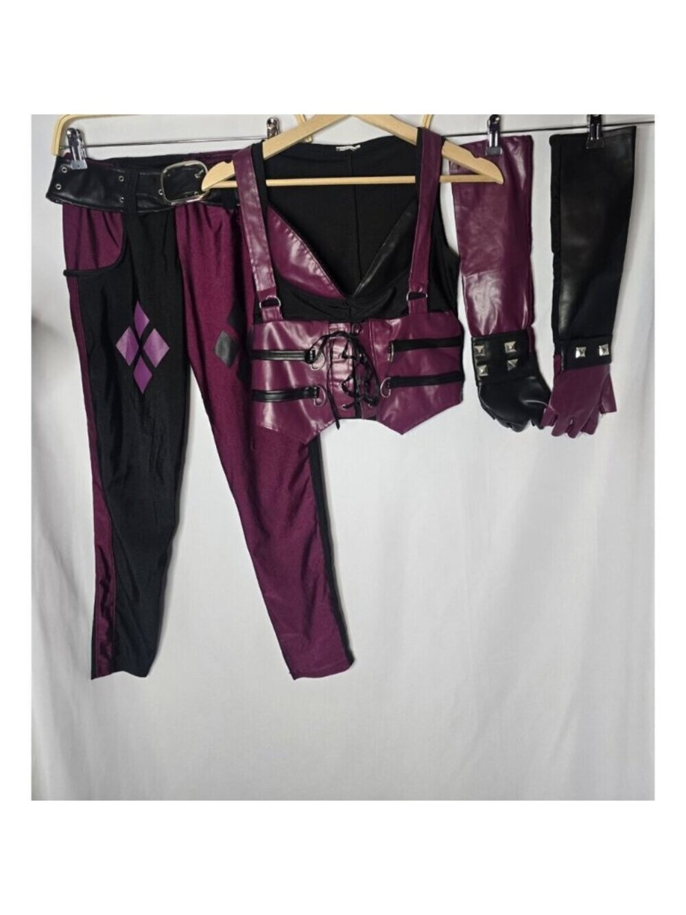 Secret Wishes Batman Arkham City Harley Quinn Costume Sz Small 2-6 No Choker - Picture 2 of 16